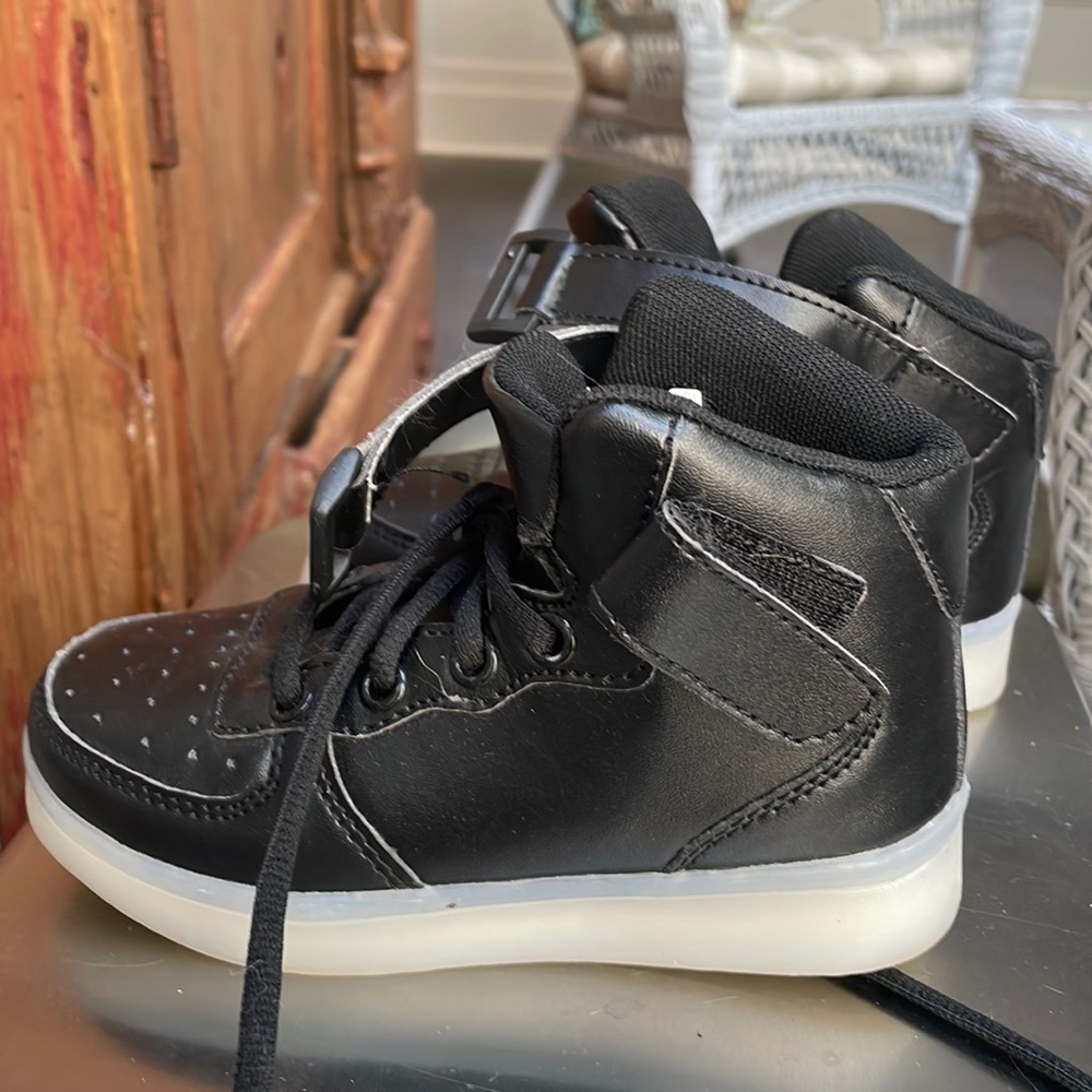 LIKE NEW. Kids black high tops